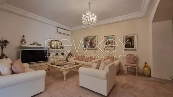 Villa s+3 meublée à Gammarth