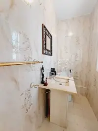 villa s+4 à Gammarth - 2