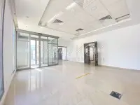 Etages de bureaux de 973m² à louer aux Berges du Lac 1 - 4