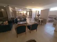 Fonds de commerce à vendre sur l'artère principale de La Soukra - 1
