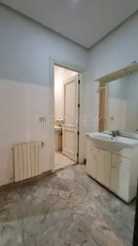 Une villa indépendante à la Marsa - 11