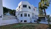 villa s+4 avec piscine à La Marsa - 20