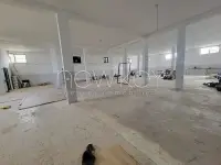 Un dépôt de 800 m2 à Louer à la Soukra - 2