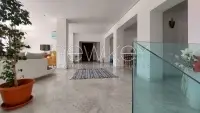Un magnifique rez-de-chaussée meublé au Golf - 8
