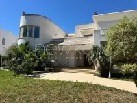 Villa avec jardin à louer au Lac 1 - 10
