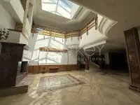 Villa avec jardin à louer au Lac 1 - 3