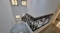 villa s+5 avec studio à la Marsa - 2