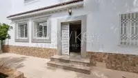 villa s+5 avec studio à la Marsa - 12