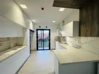 Un Luxueux Triplex S+3 Neuf avec piscine à La Soukra - 4