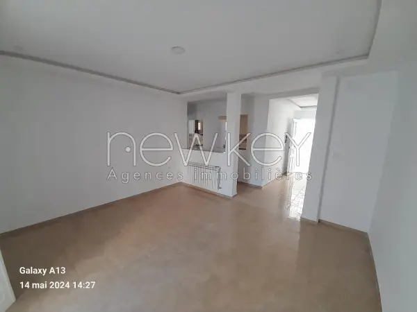 Etage de villa S+3 à la Marsa