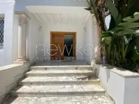 Villa avec piscine et jardin à louer au Lac 2 - 3