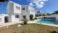 Villa s+4 à Gammarth - 2