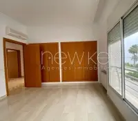 Appartement S3 avec terrasse à louer au lac 1 - 5