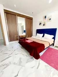 A vendre une villa s+5 avec piscine à Gammarth - 8