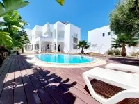 A vendre une villa s+5 avec piscine à Gammarth - 18