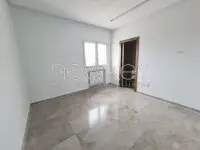 Appartement S+3 avec vue dégagée à louer aux jardins de Carthage - 4