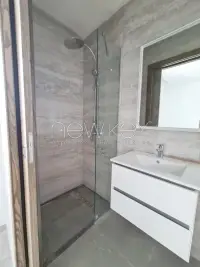 Appartement S+3 avec vue dégagée à louer aux jardins de Carthage - 5