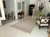 Rez de chaussée S+3 avec piscine meublé ou vide - 2