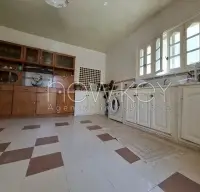 Une Villa S+4 avec jardin à louer à La Soukra - 4