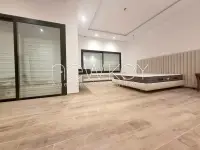 Une Splendide Villa S+6 avec piscine à La Soukra - 9
