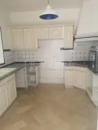villa s+3 au coeur de la marsa - 7