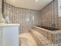 Une Villa de Maître à louer à La Soukra - 10