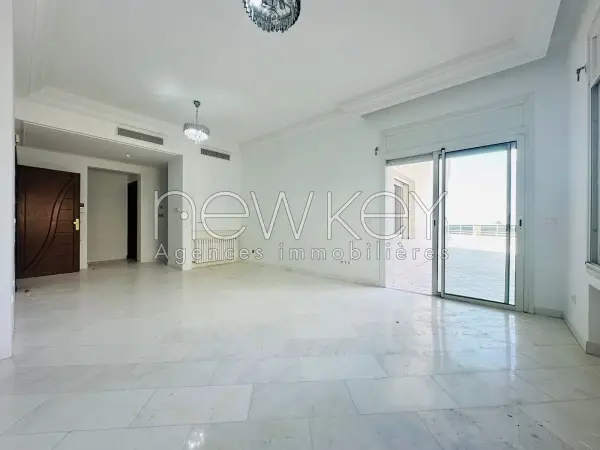 Appartement S+4 à louer aux berges du lac 1