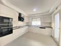 Appartement S2 à louer aux Berges du Lac 2 - 4