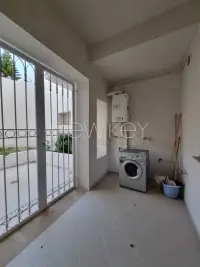 Magnifique villa S+4 à louer à Gammarth - 29