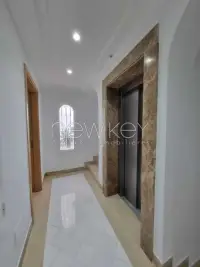 Magnifique villa S+4 à louer à Gammarth - 46