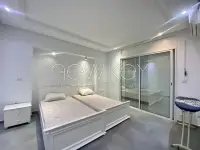 Villa avec piscine et jardin à louer au Lac 2 - 11