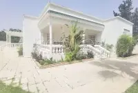 villa de 240m² sur un terrain de 1050m² - 2