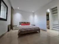 Une Coquette Villa S+4 avec piscine à vendre à La Soukra - 8