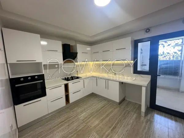 Appartement S3 à louer aux Jardins de Carthage