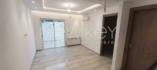 Un Appartement S+1 avec jardin à louer Ain Zaghouan nord