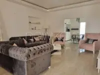 Etage de villa S+3 meublé à la Marsa - 2