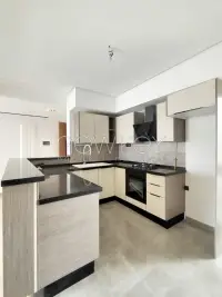 Spacieux Appartement S2 avec vue dégagée à louer aux Jardins de Carthage - 2