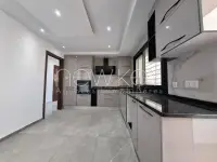 Un Superbe Etage de Villa à louer à La Soukra - 4