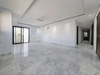 Un Superbe Etage de Villa à louer à La Soukra - 1