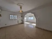 Etage de villa s+4 à la Marsa - 2