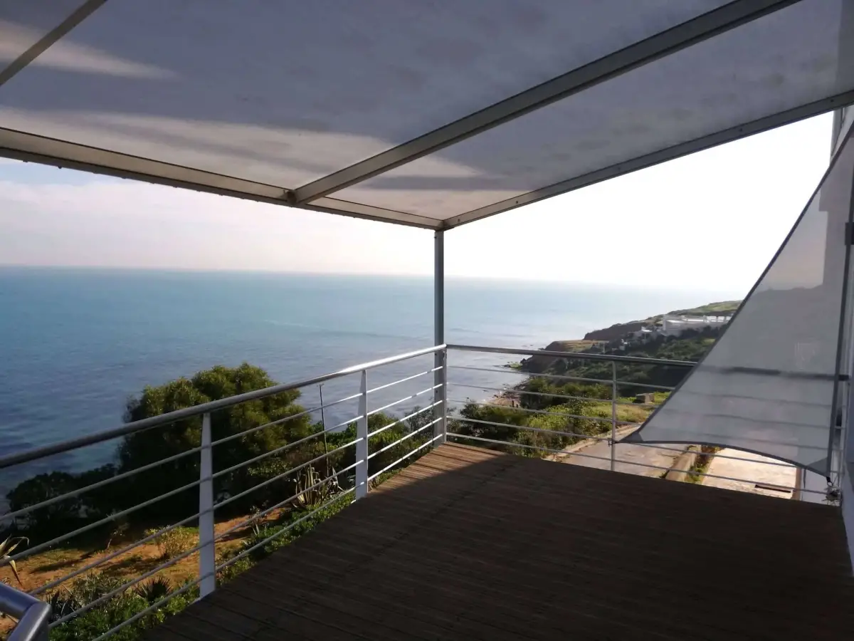 Très beau duplex front mer