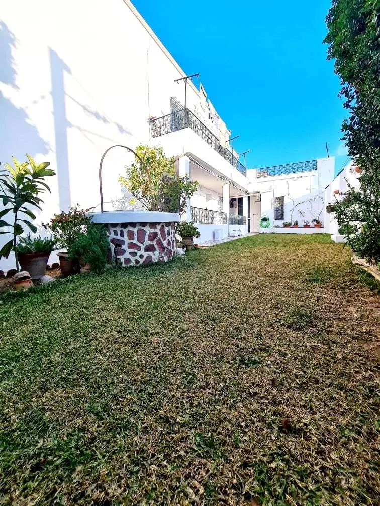 Rdc de villa (s 3) meublé à la Marsa