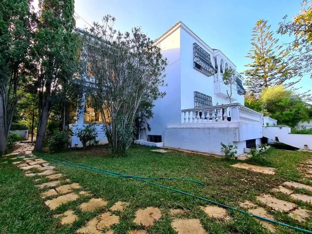 Belle villa à Gammarth