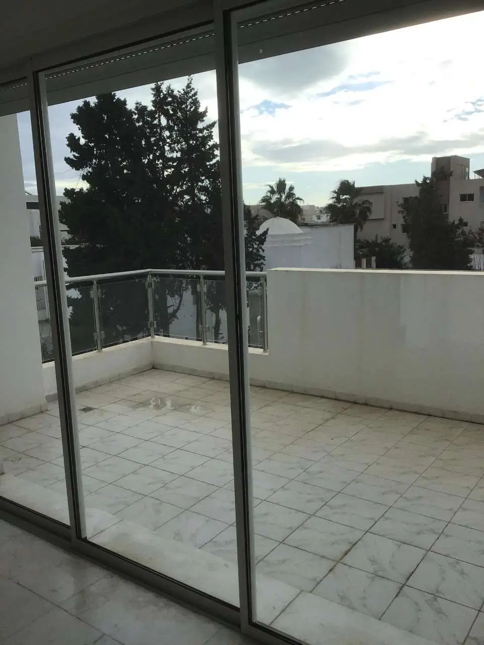 Bel appartement S 3 à la Marsa