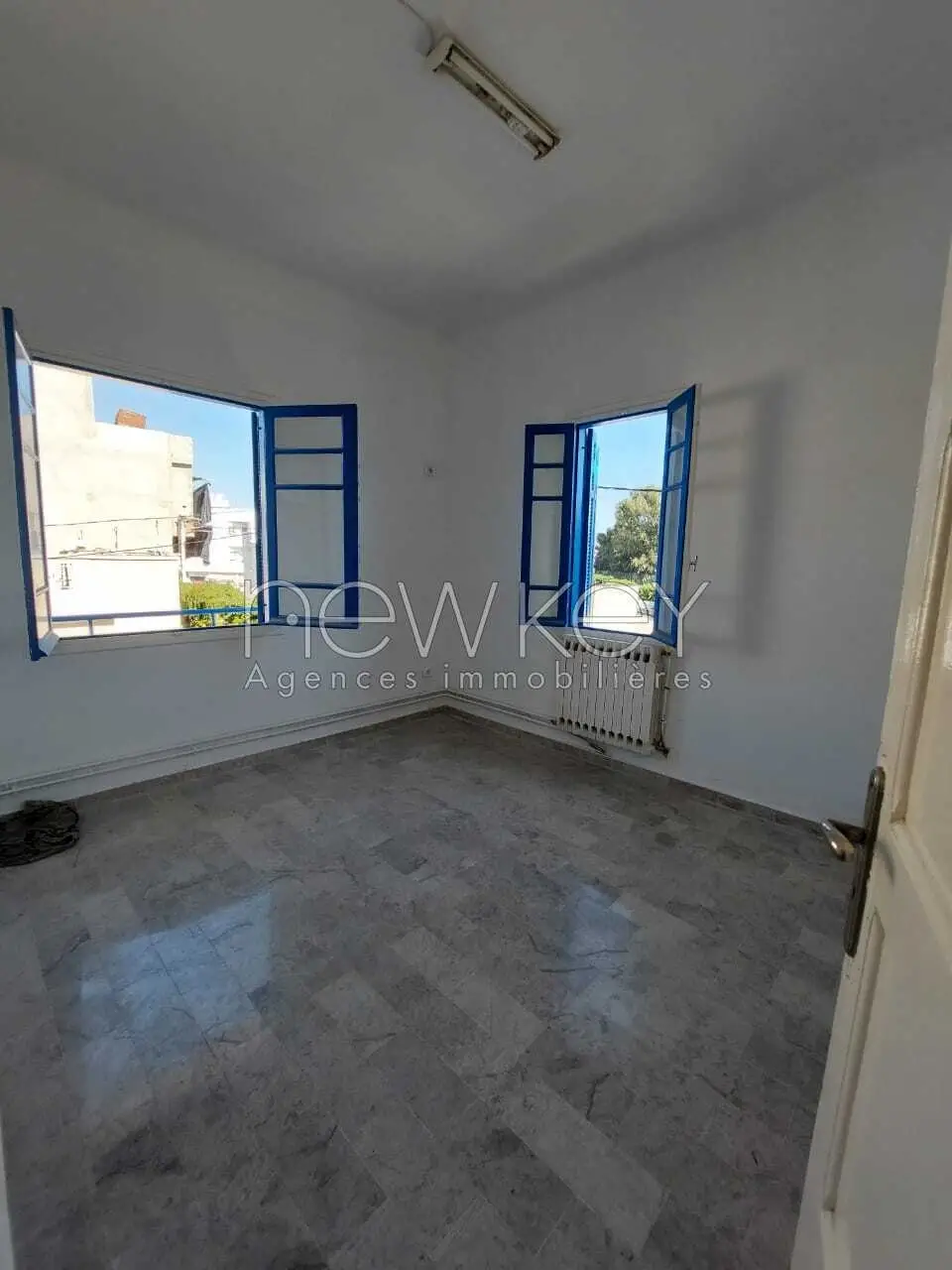 Bureau A+1 à La Marsa