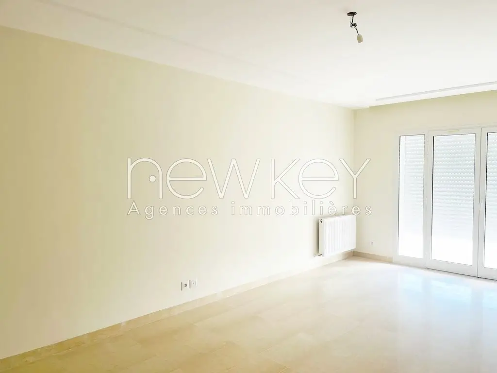 Appartement S2 à vendre à La Soukra