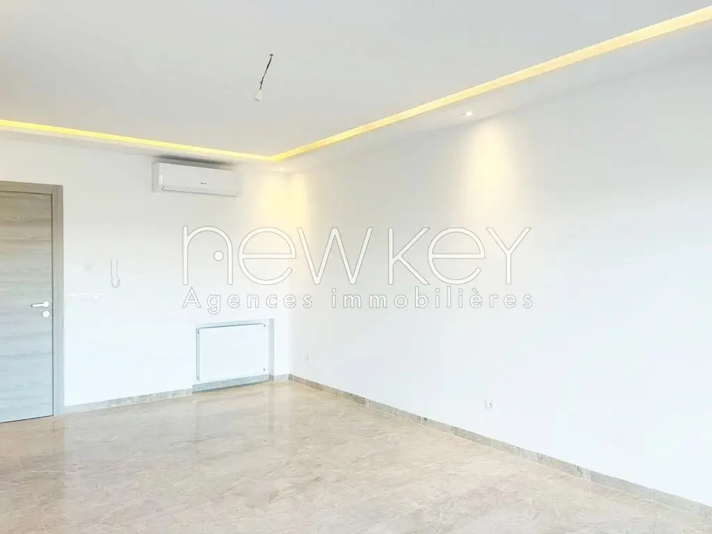 Superbe Appartement Neuf S3 À Louer À La Soukra