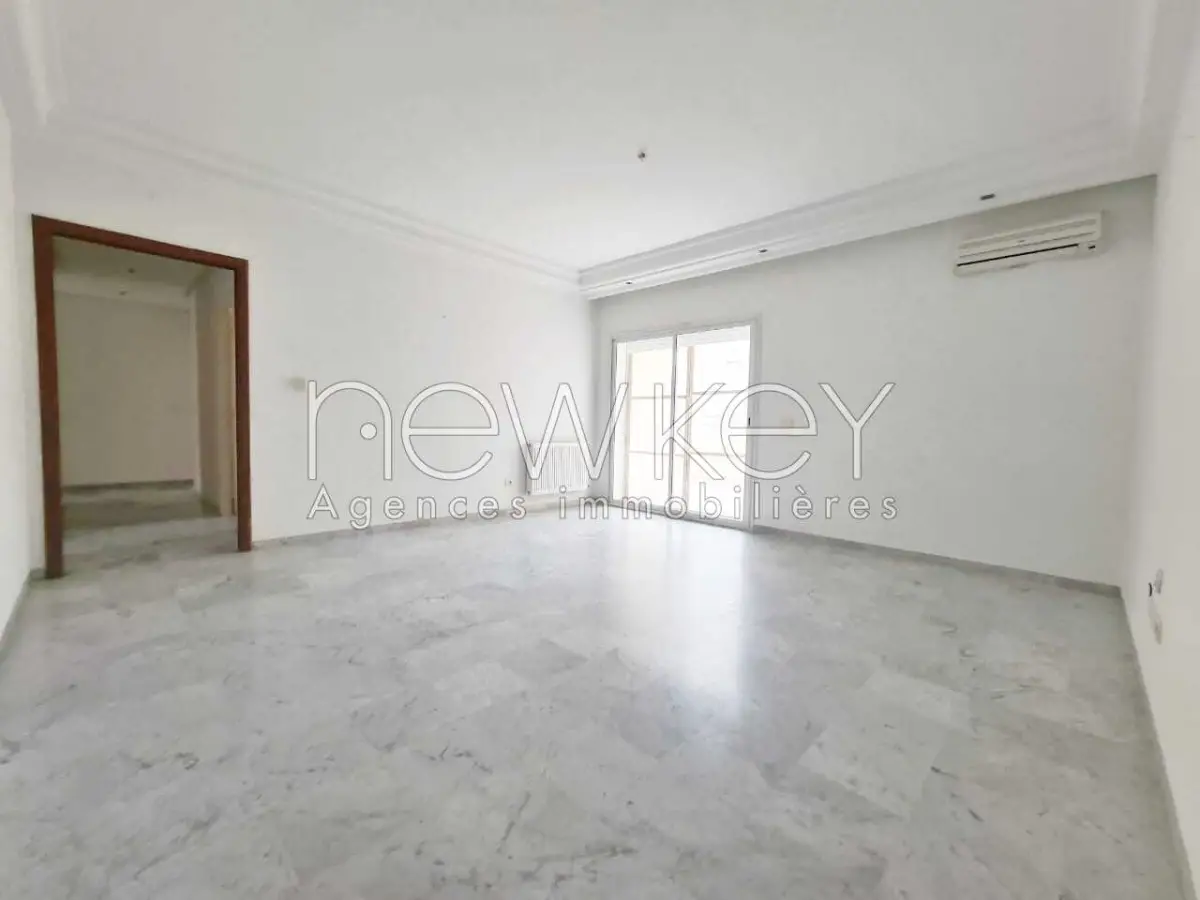 Appartement S3 à Louer à Ain Zaghouan Nord
