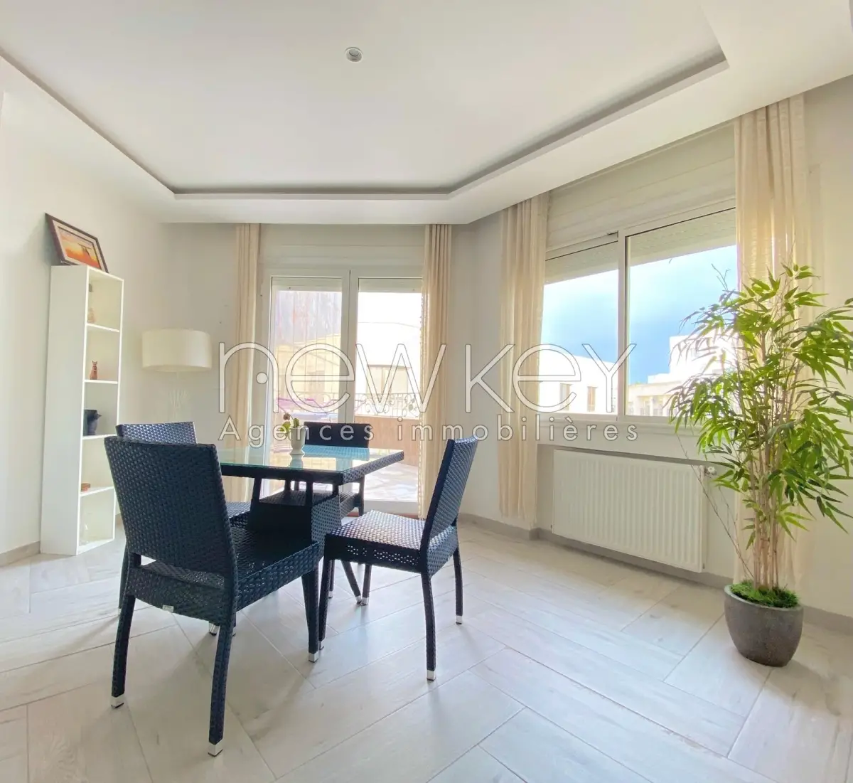 Appartement s2 meublé à louer aux Berges du Lac 1