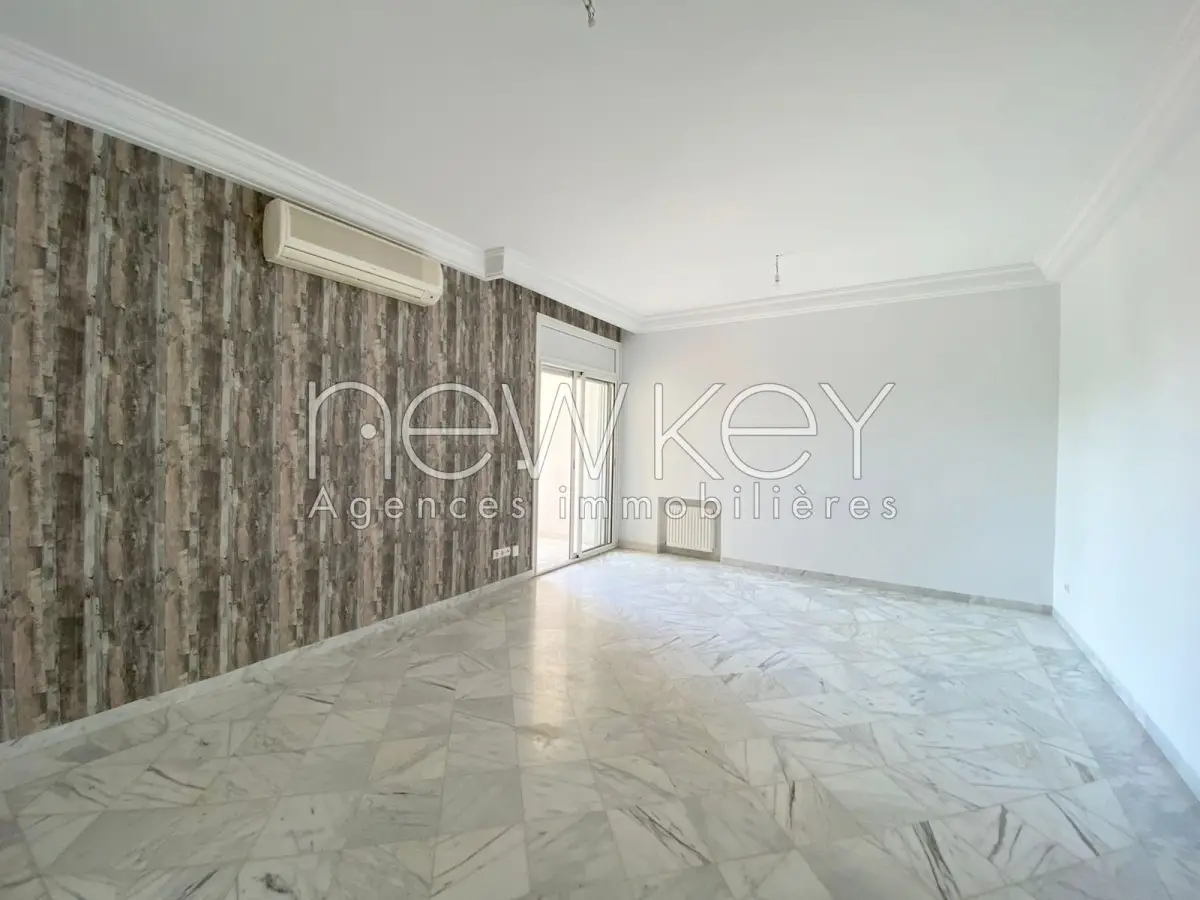 Appartement S+2 à louer à Ain Zaghouan Nord